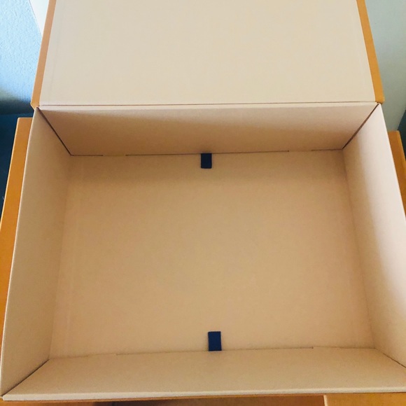 LOUIS VUITTON EMPTY BOXES 5 PIECES TOTAL